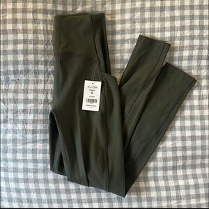NWT Beyond Yoga Leggings